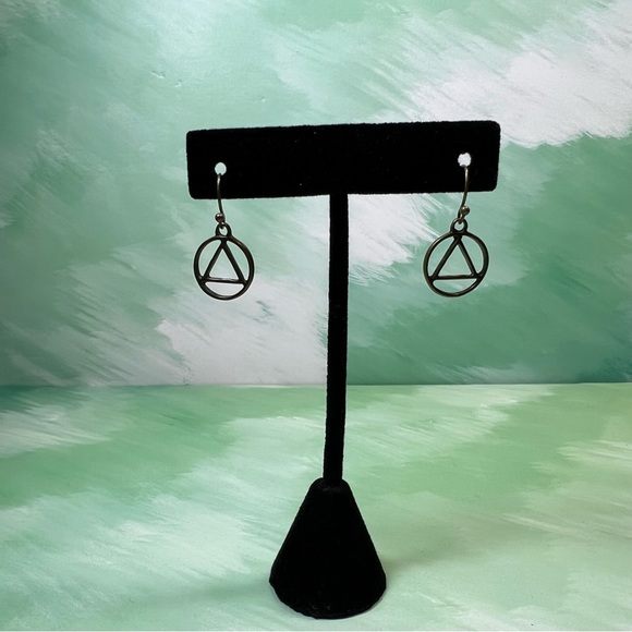 ALCOHOLICS ANONYMOUS SYMBOL EARRINGS BE PROUD OF YOUR RECOVERY - Picture 5 of 5